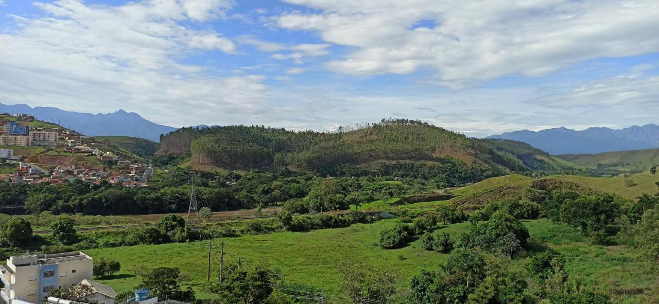 Hotel Pousada Familia De Nazare Cachoeira Paulista Zewnętrze zdjęcie